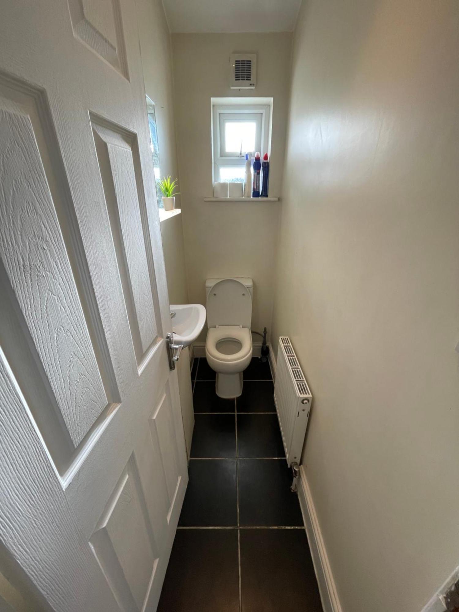 Lovely 3-Bed 20 Minutes To Central Londyn Zewnętrze zdjęcie